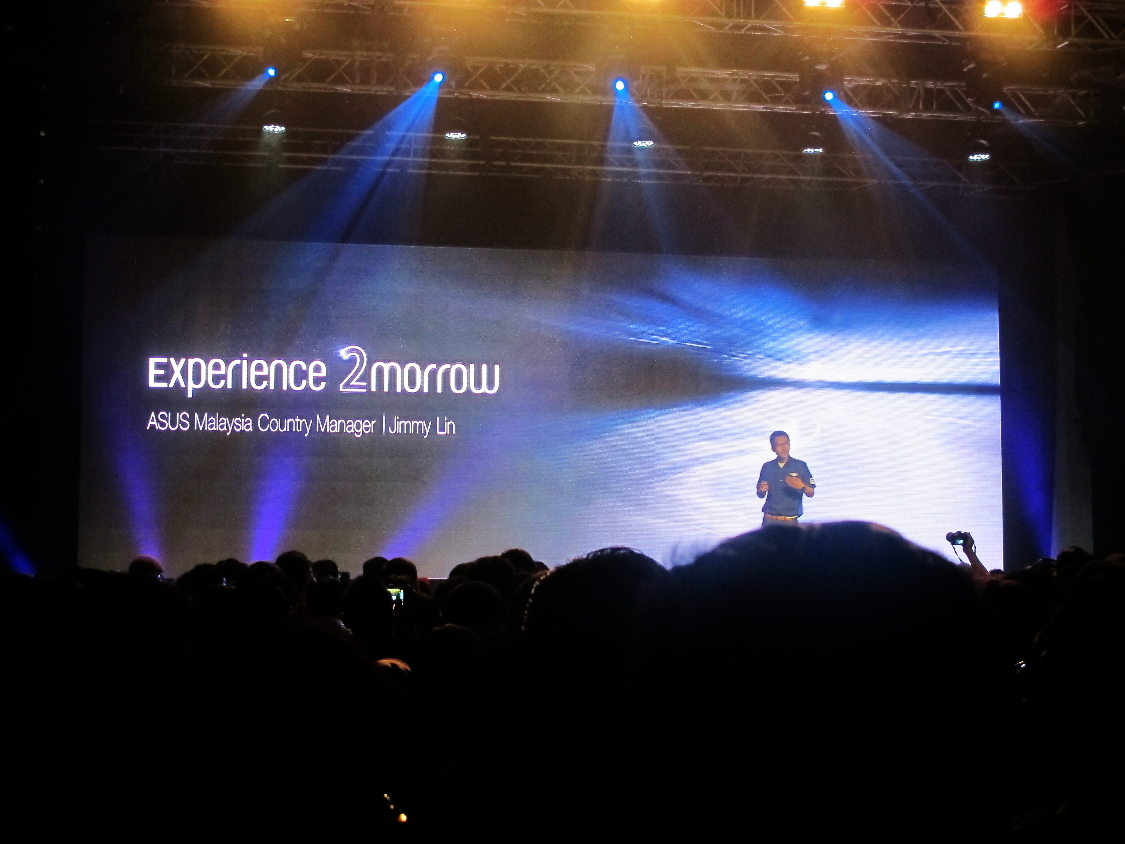 ASUS Incredible ZenDay - 1