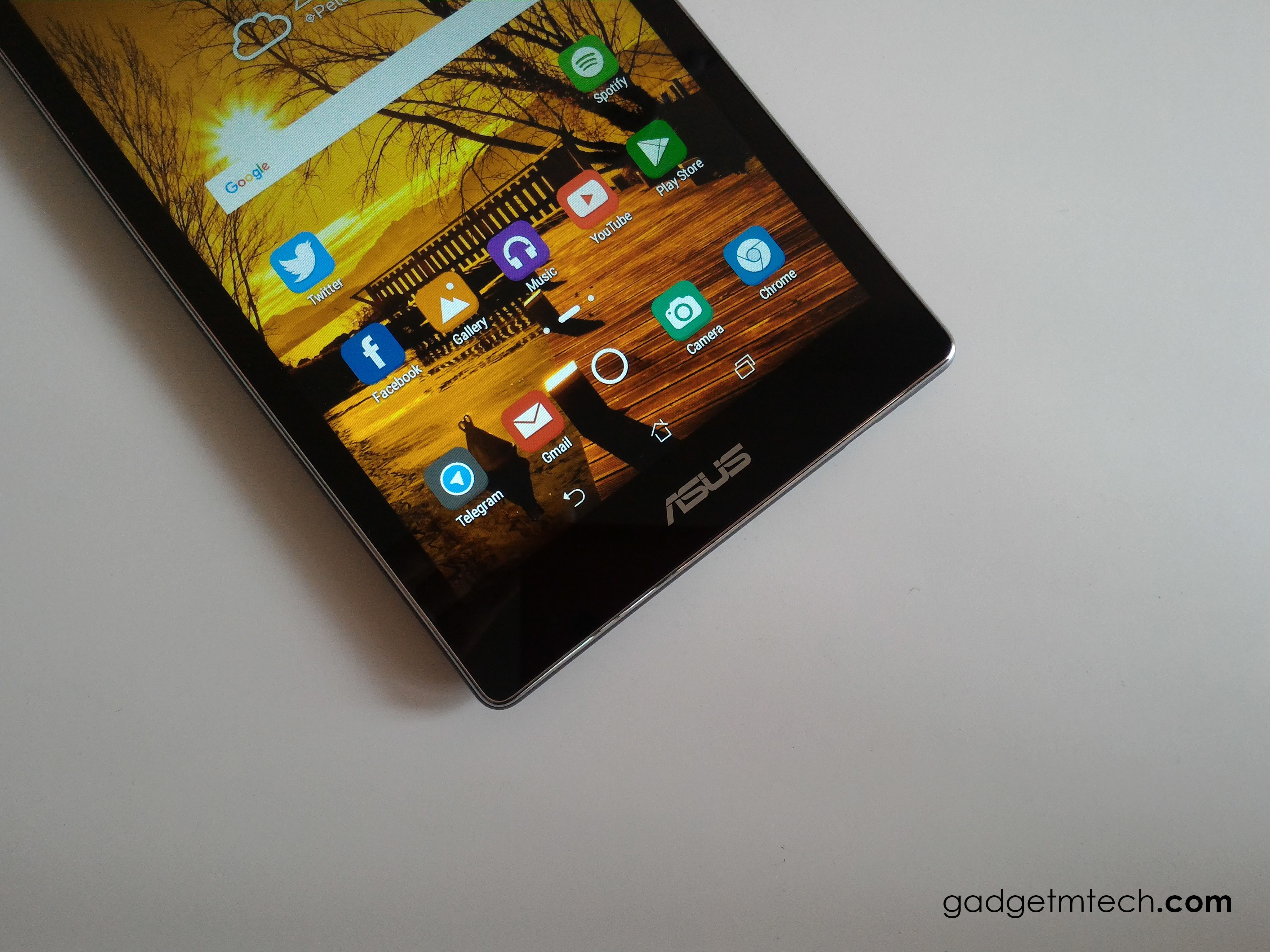ASUS ZenPad 7.0 (Z370CG) Review_11