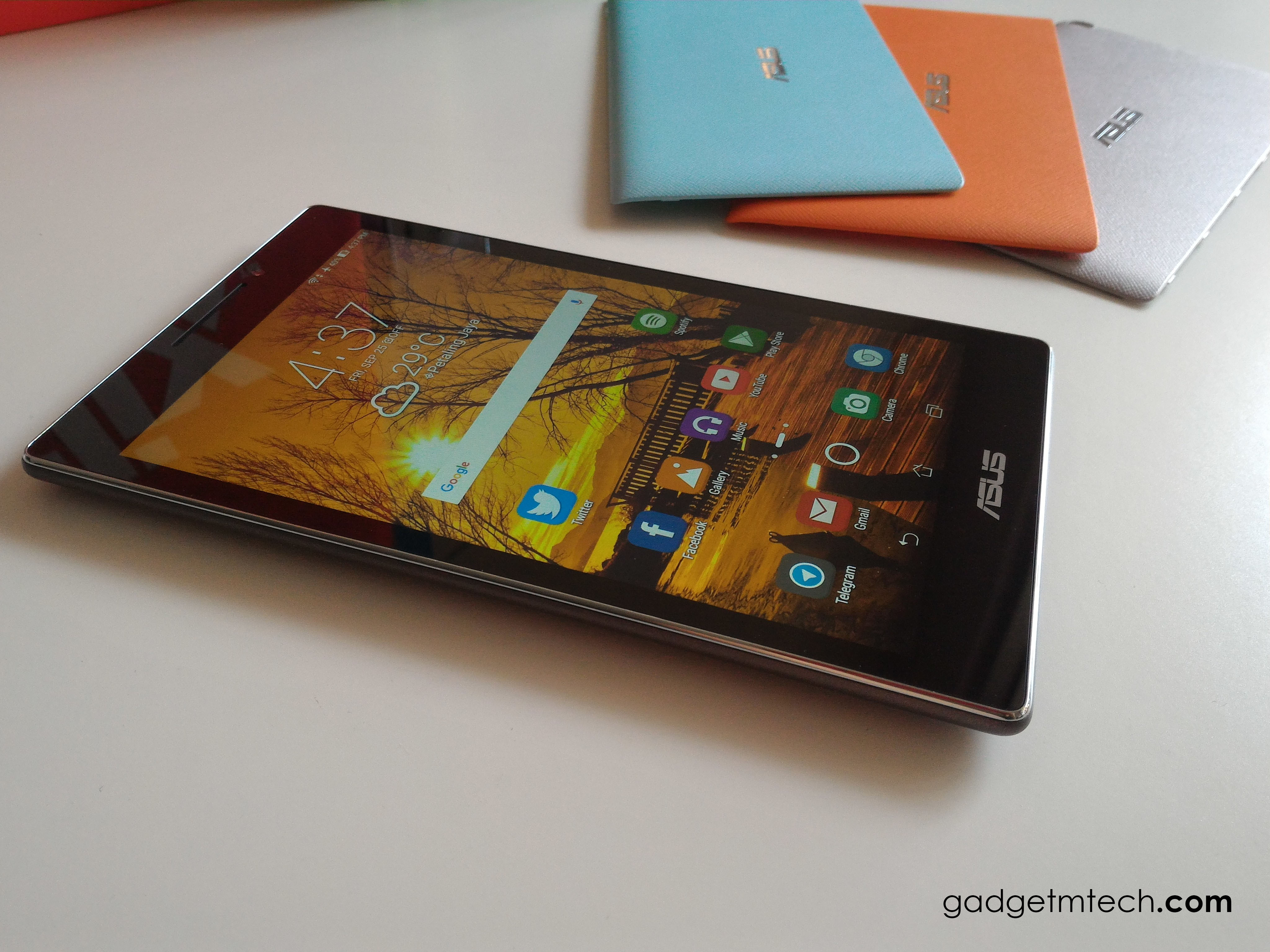 ASUS ZenPad 7.0 (Z370CG) Review_2