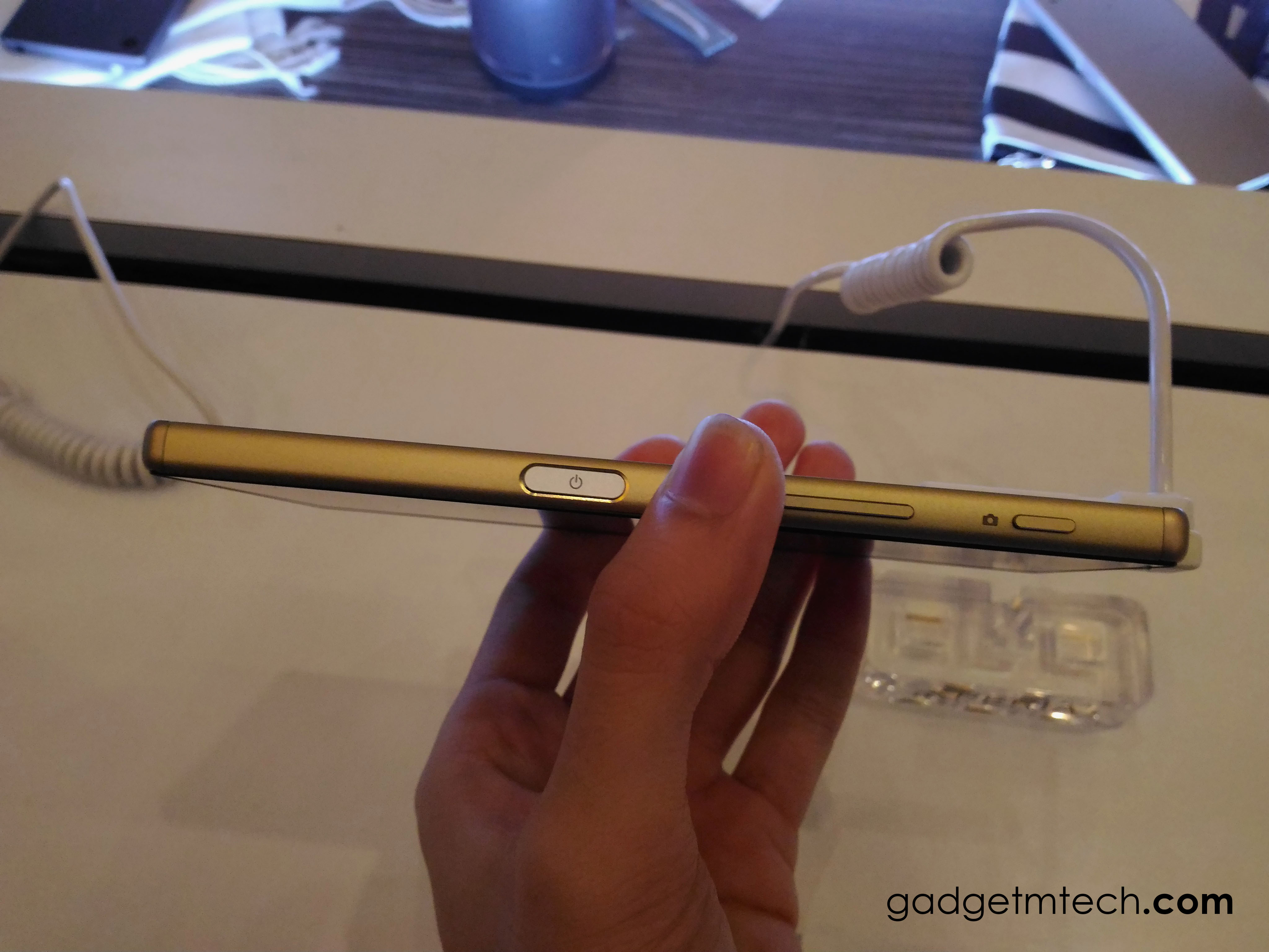 Sony Xperia Z5 Dual_4