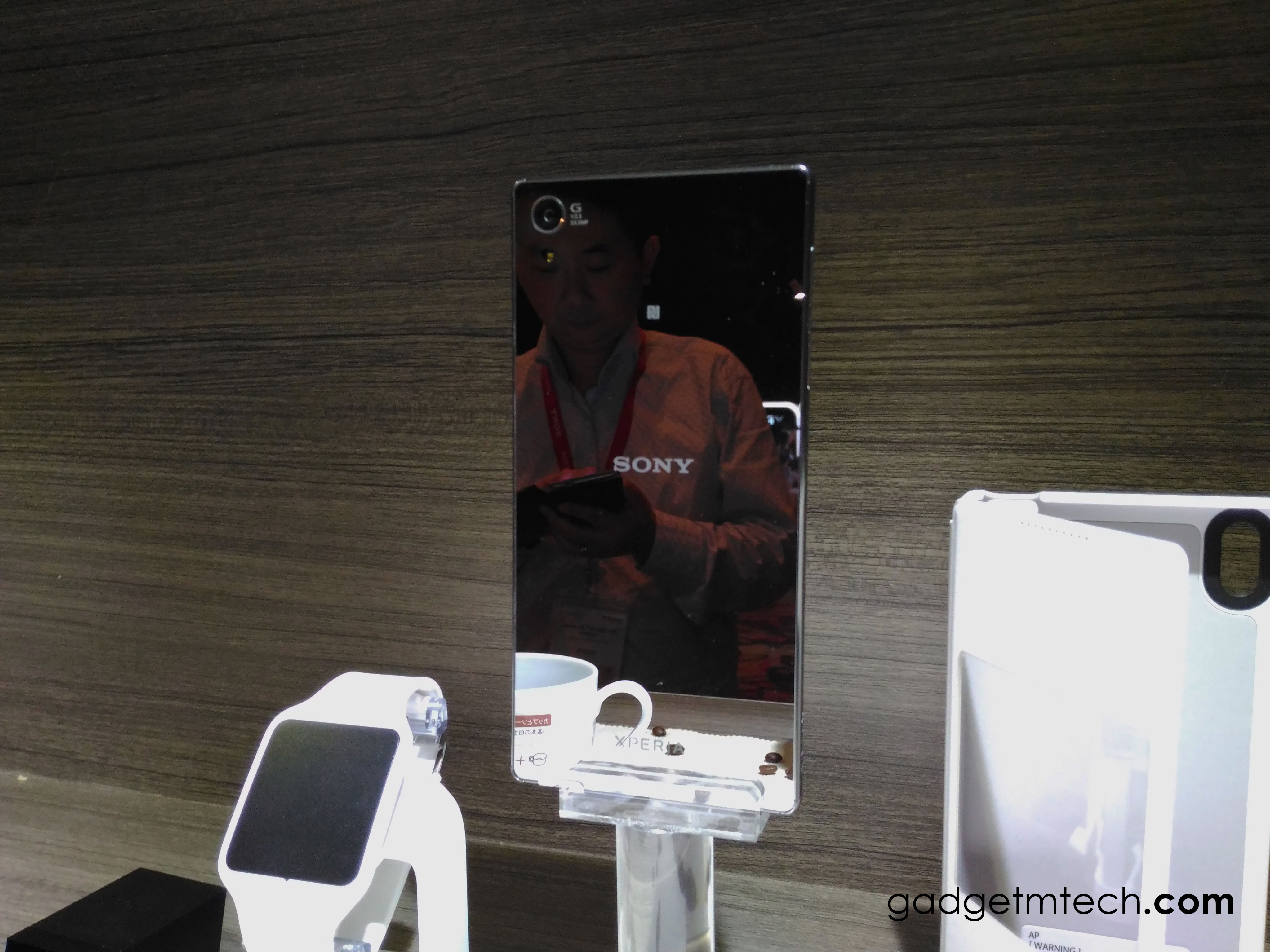 Sony Xperia Z5 Premium Dual_2