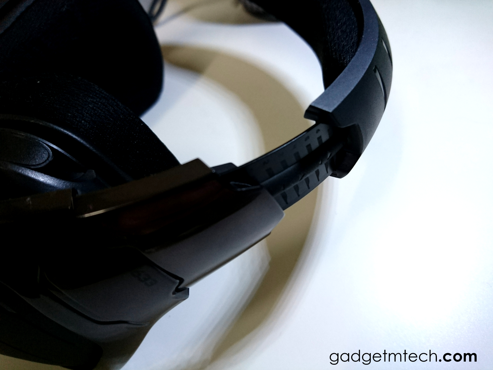 Logitech G633 Artemis Spectrum Review_9
