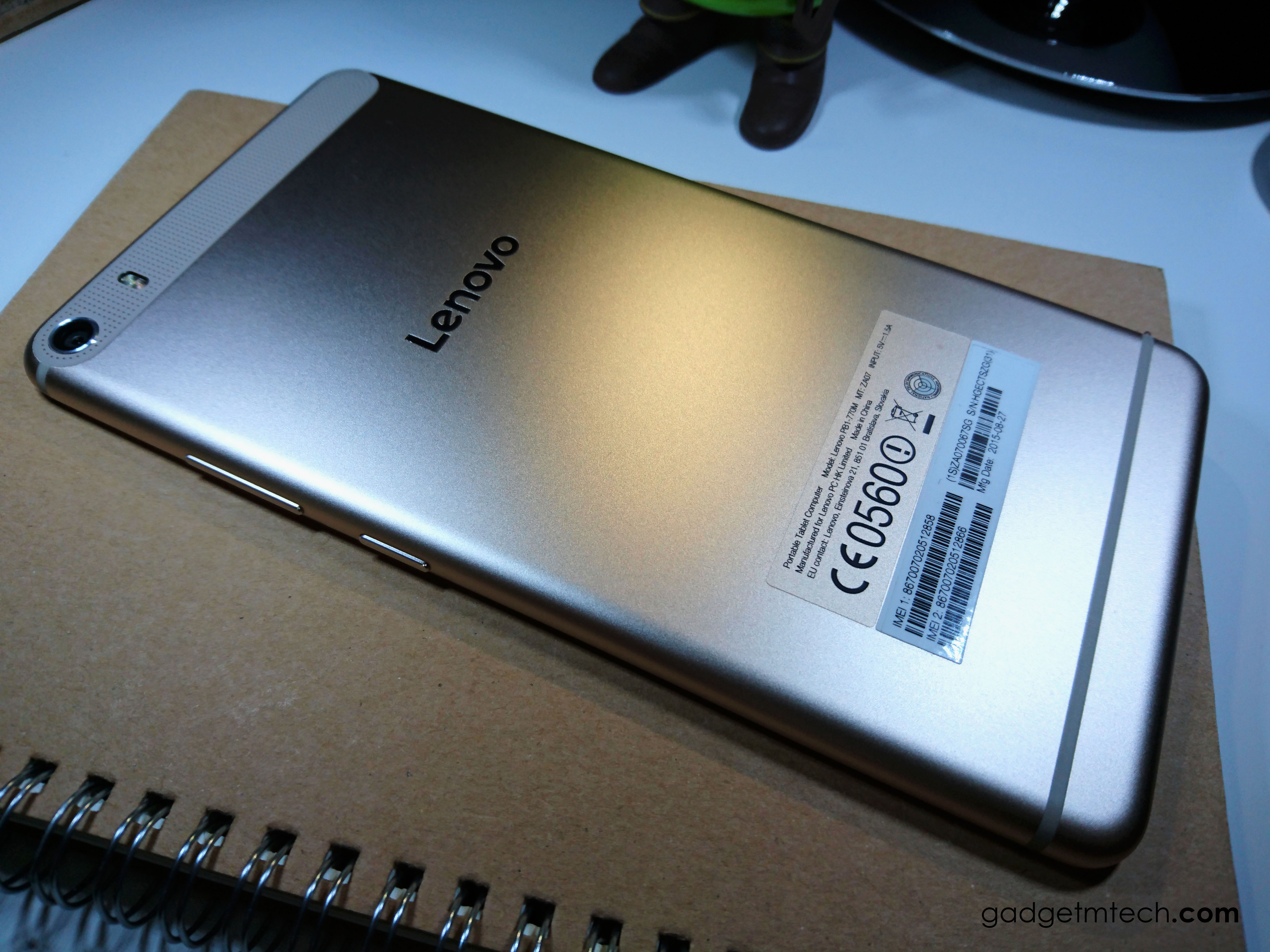 Lenovo PHAB Plus Review: That Size Though