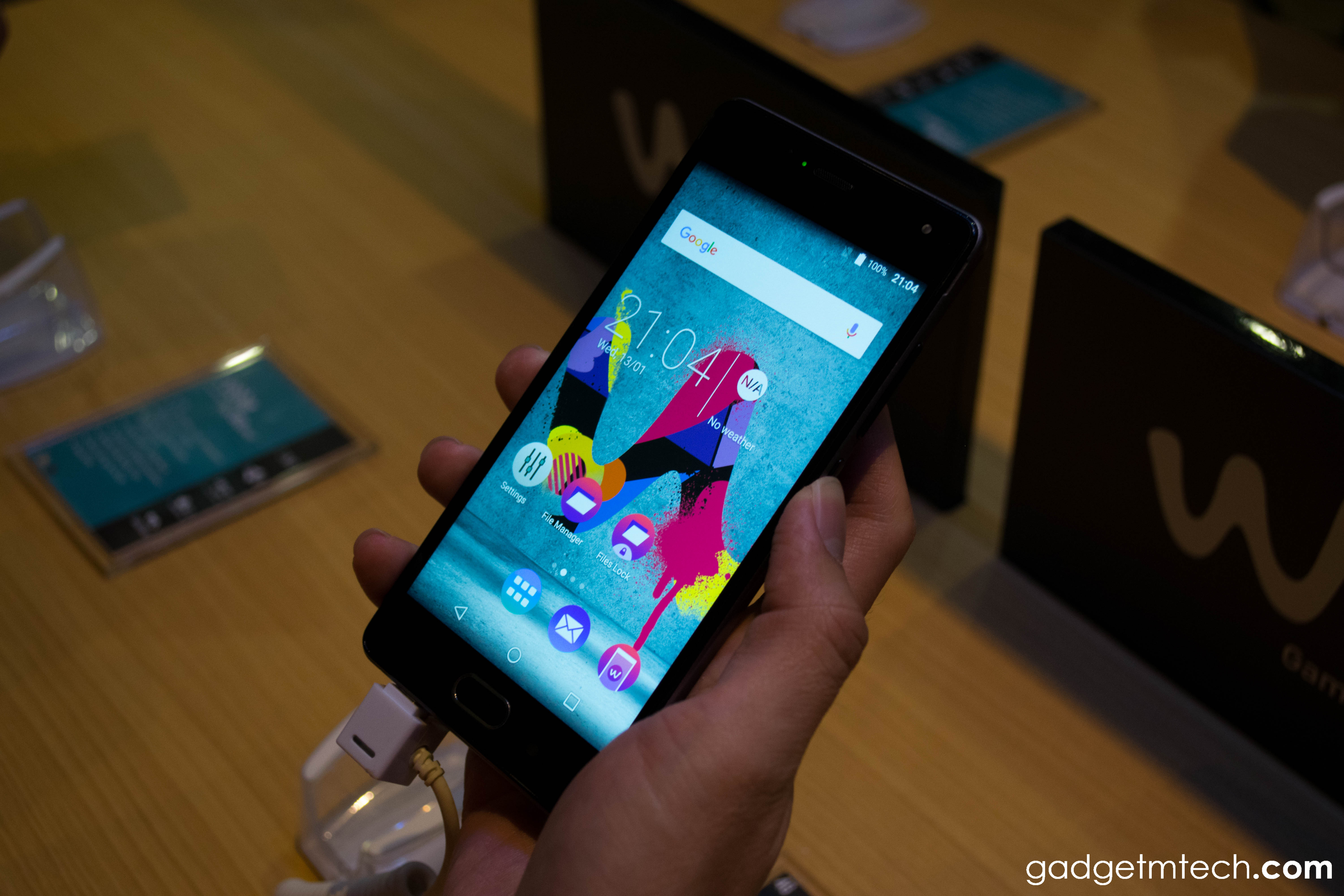 Wiko UFEEL Lite_1