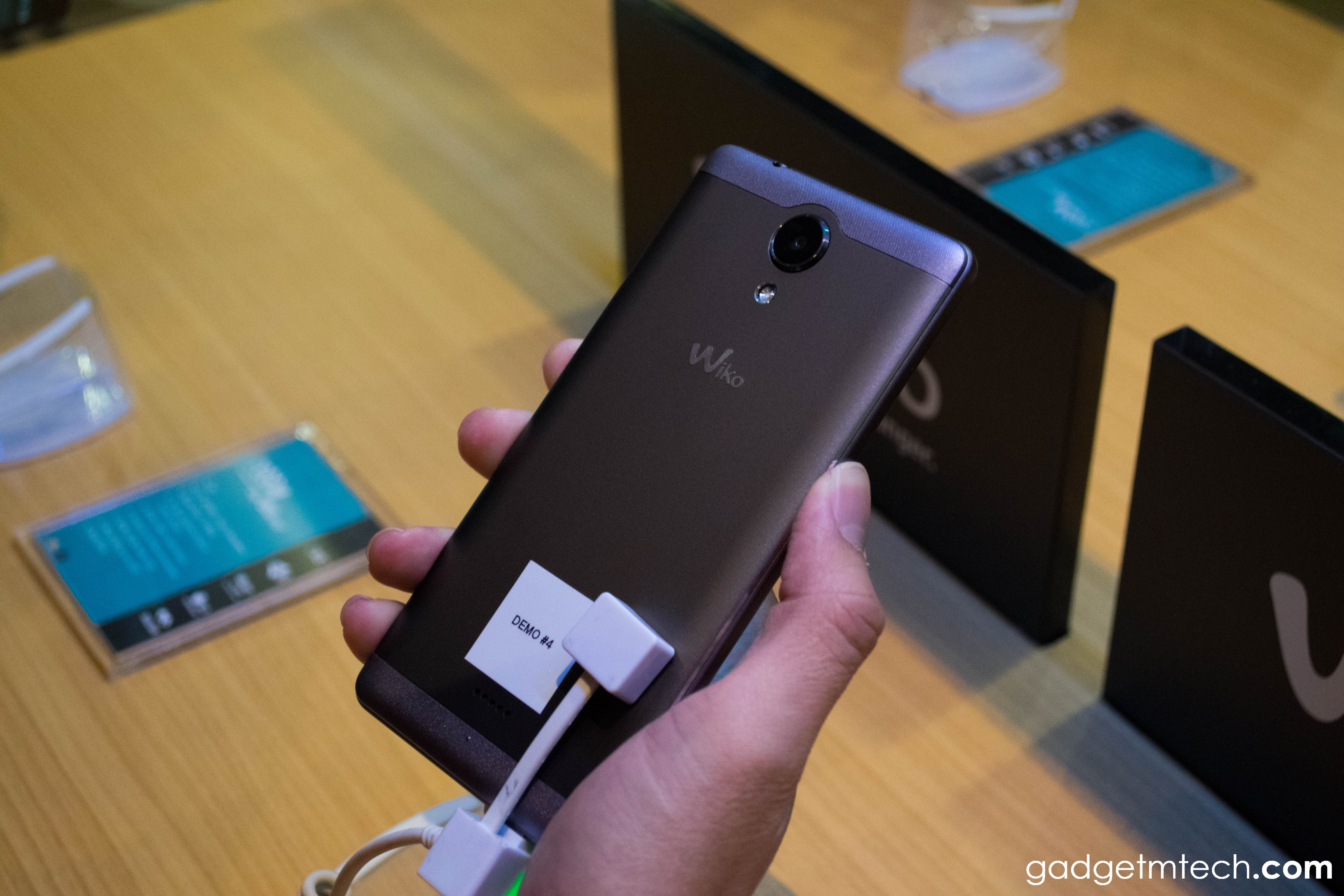 Wiko UFEEL Lite_2
