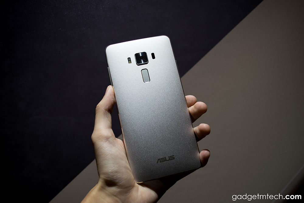 ASUS ZenFone 3 Deluxe_2