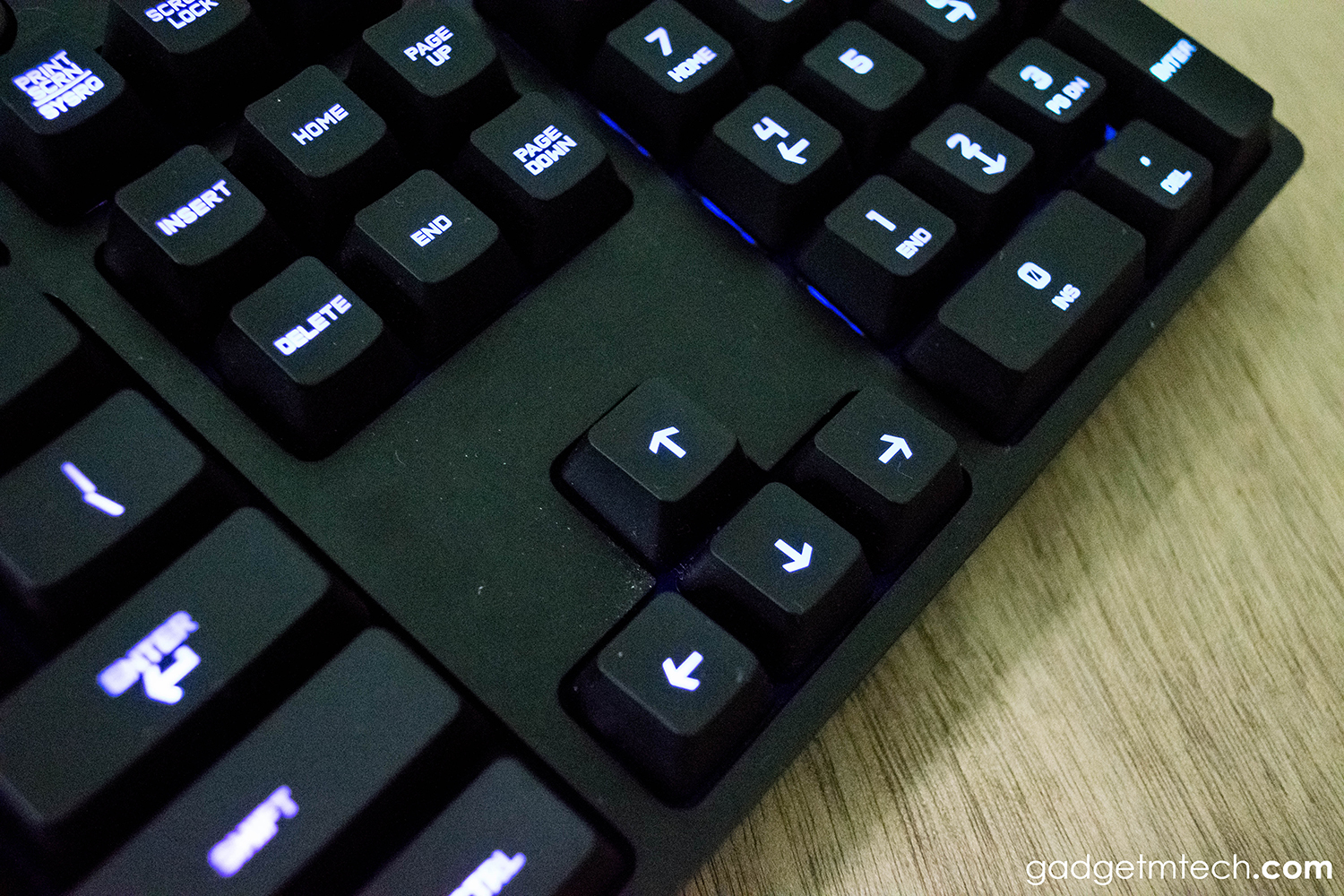 Logitech G810 Orion Spectrum Review_10