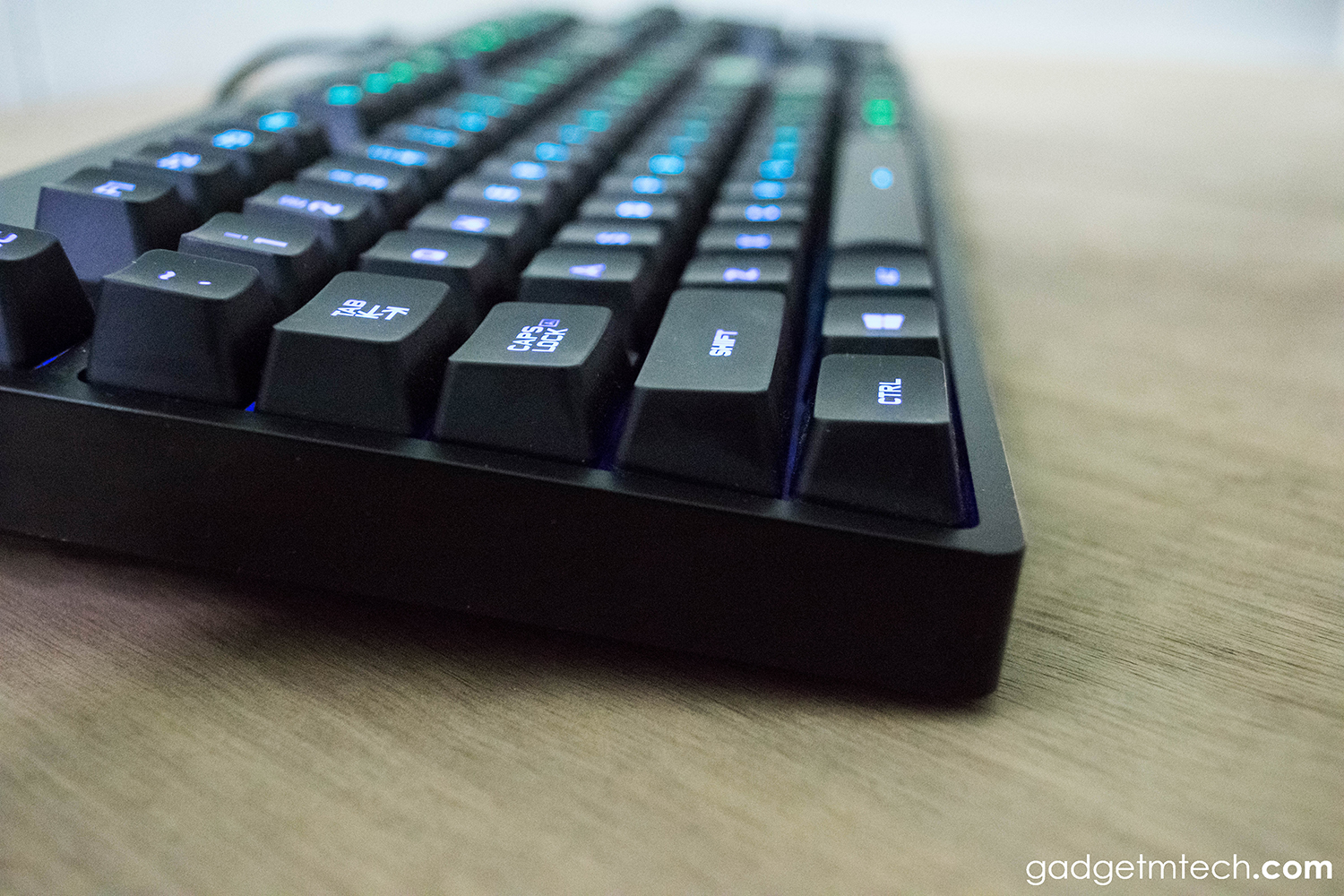 Logitech G810 Orion Spectrum Review_11