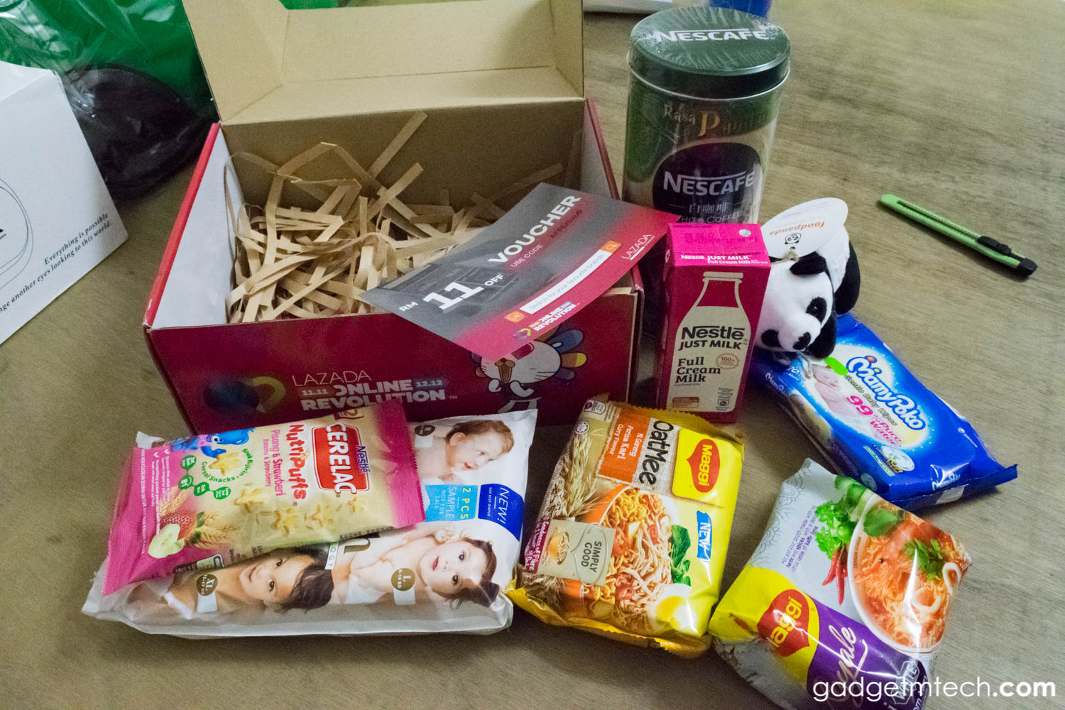 Lazada Box of Joy Unboxing_4
