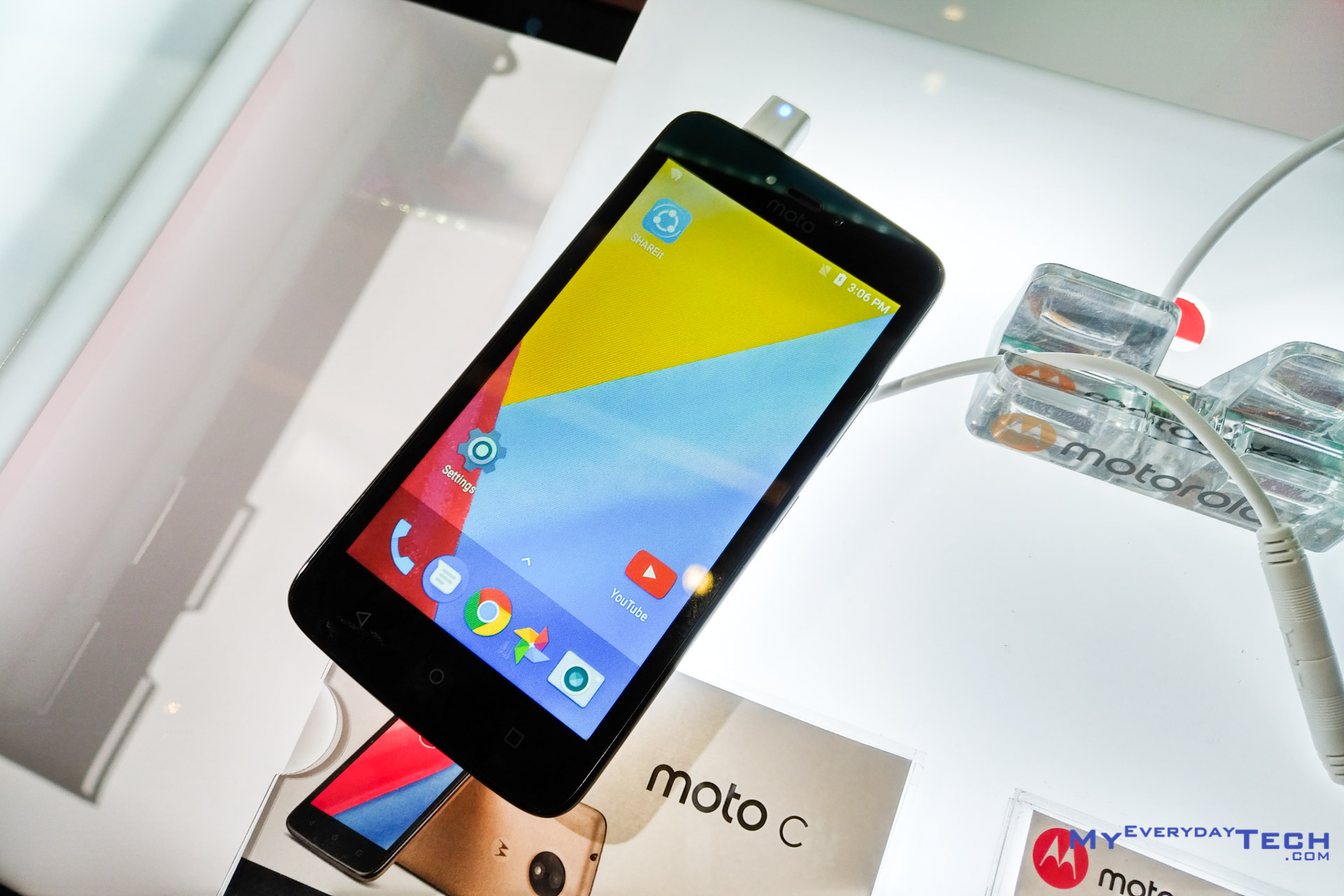 Moto C
