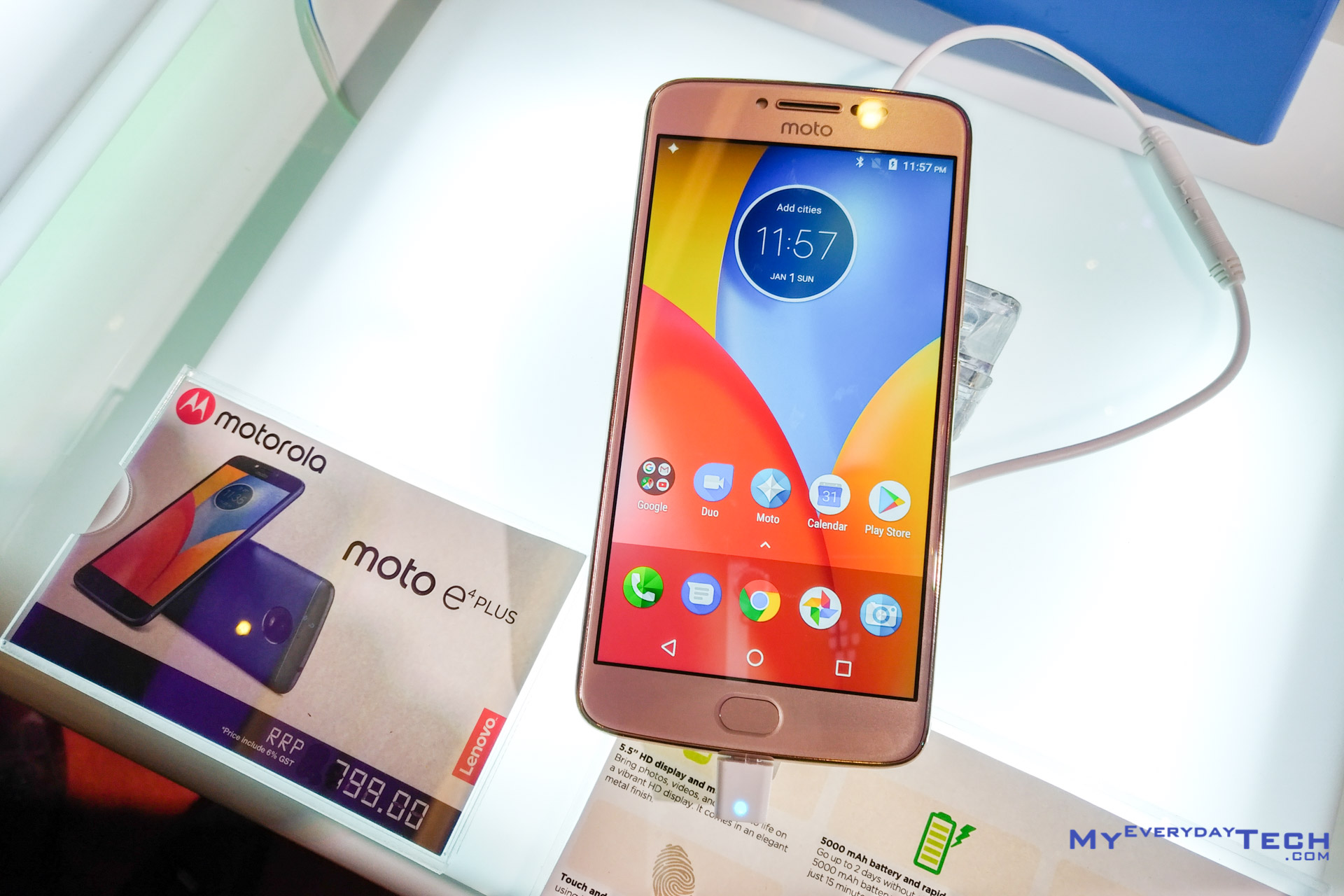 Moto E4 Plus
