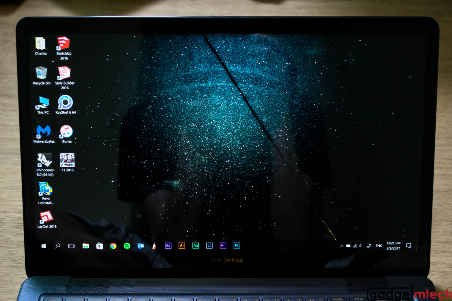 ASUS ZenBook 3 Deluxe Review_5