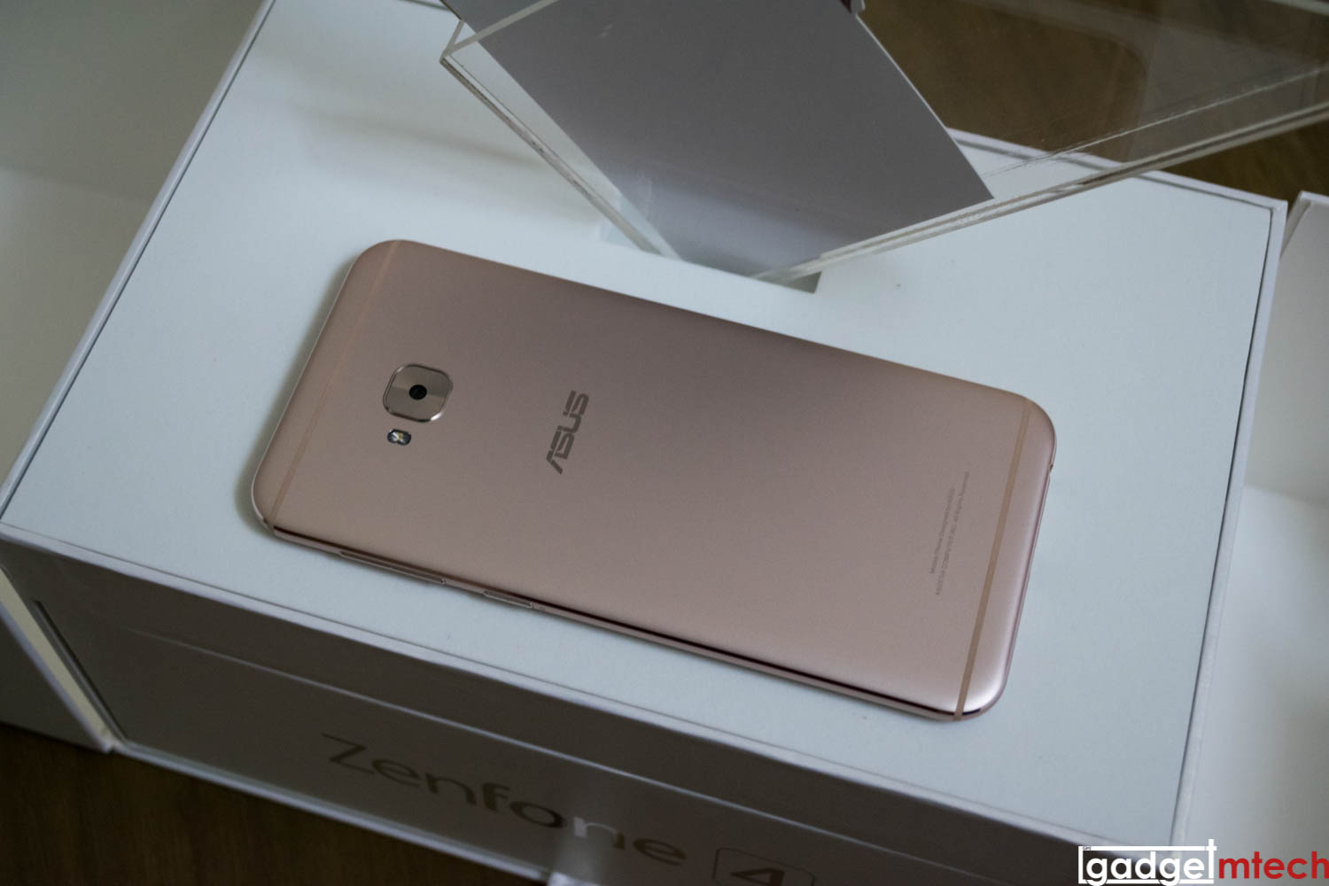 ASUS ZenFone 4 Selfie Pro Review_8