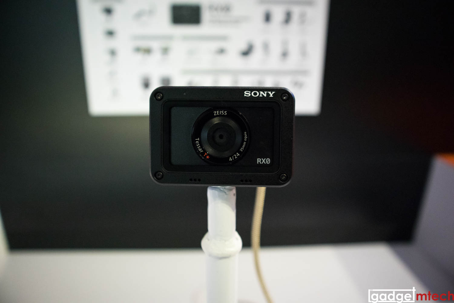 Sony RX0_1