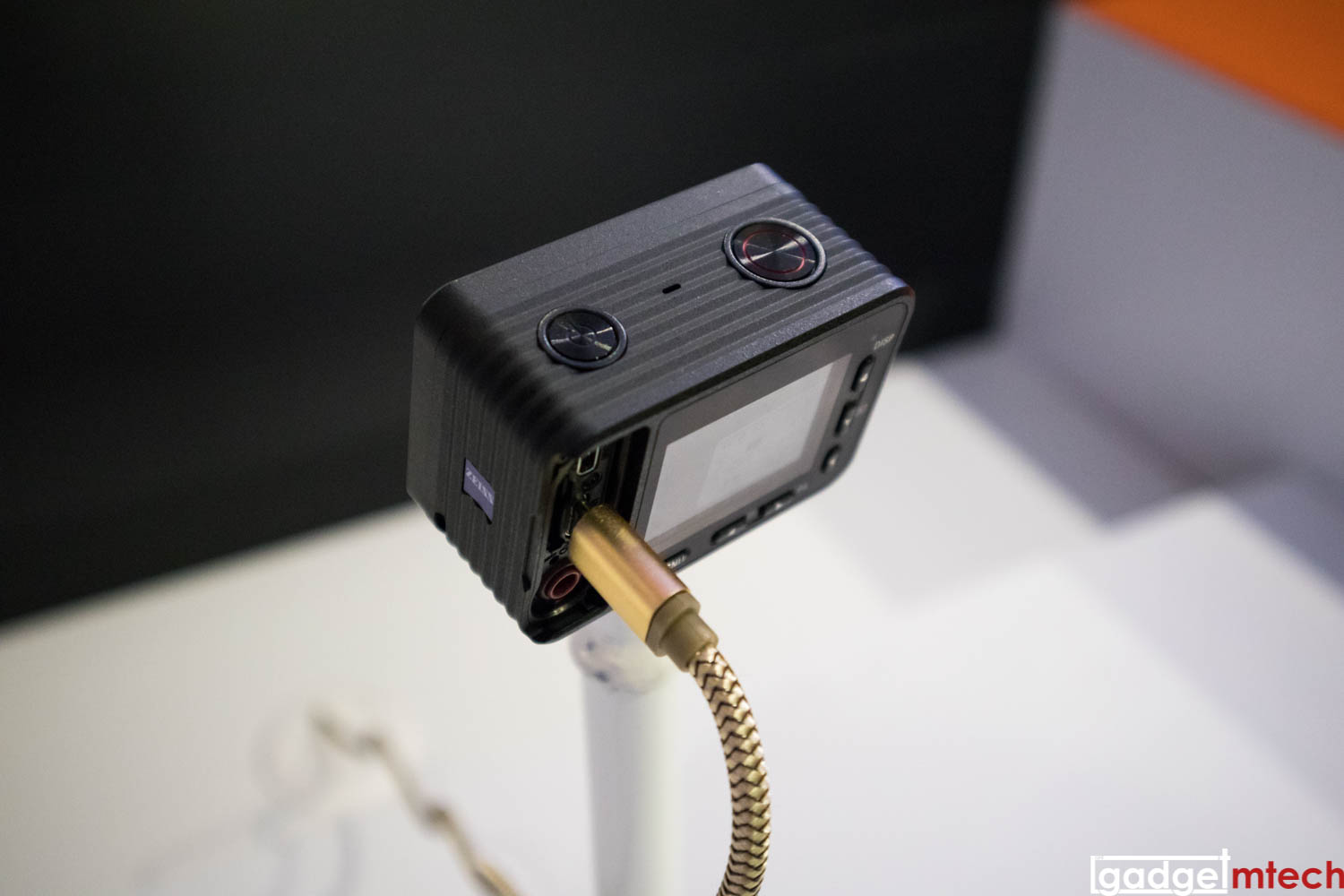 Sony RX0_3
