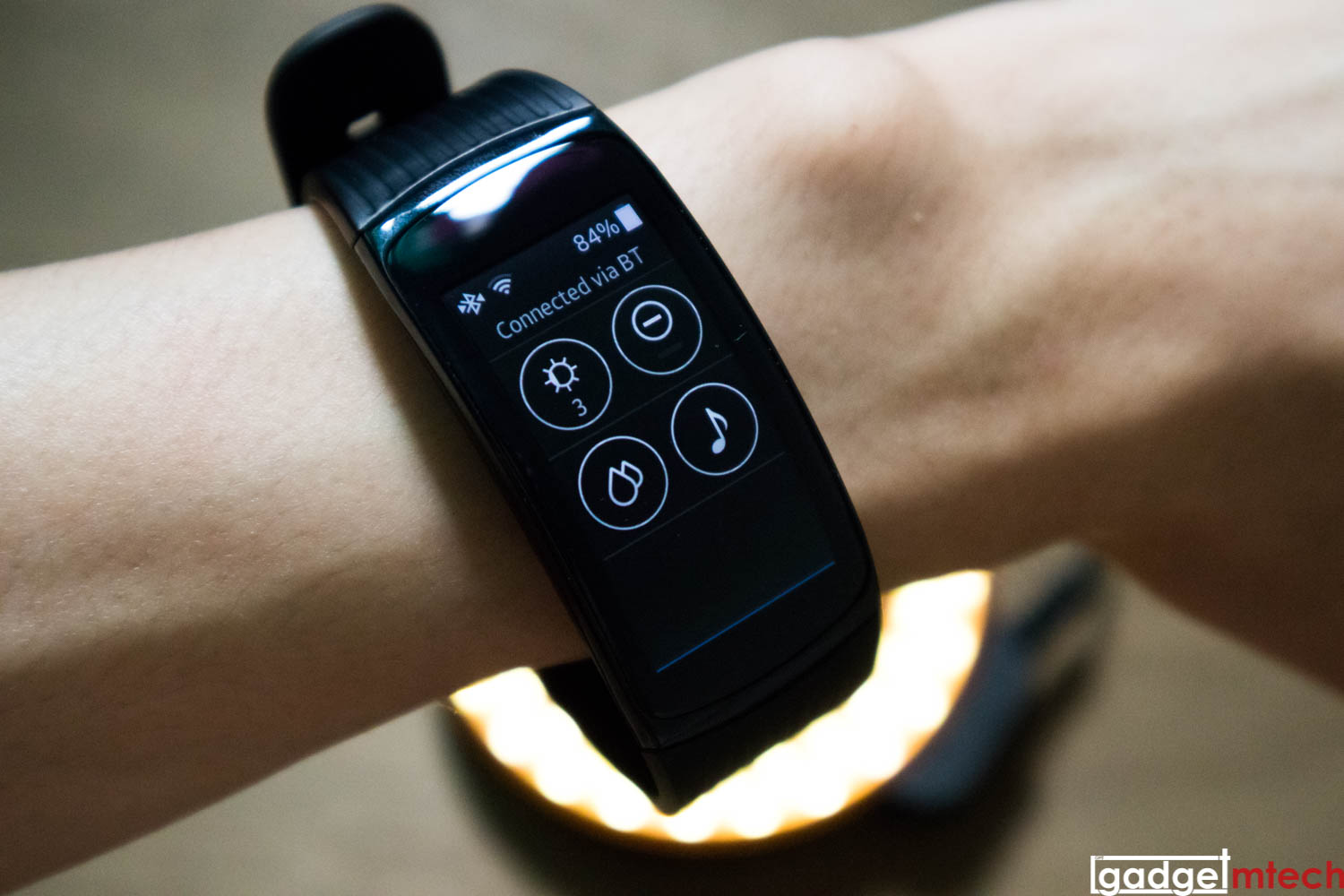 Samsung Gear Fit2 Pro Review_11