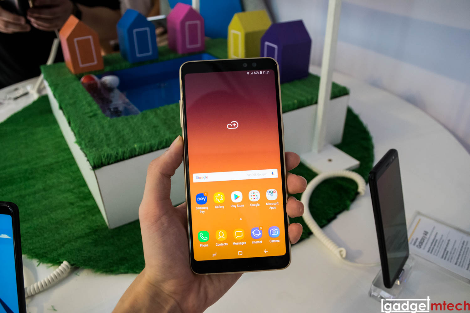 Samsung Galaxy A8+ (2018)_1