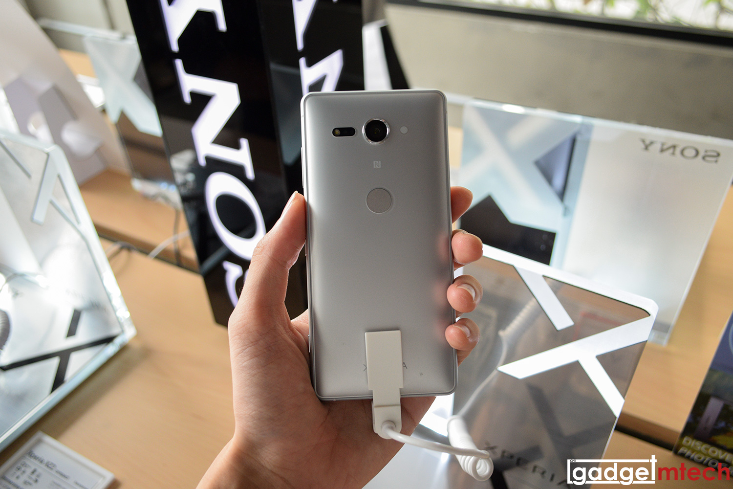 Sony Xperia XZ2 Compact_2