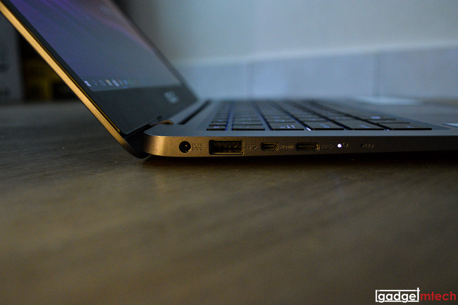 ASUS VivoBook S14 Review_4