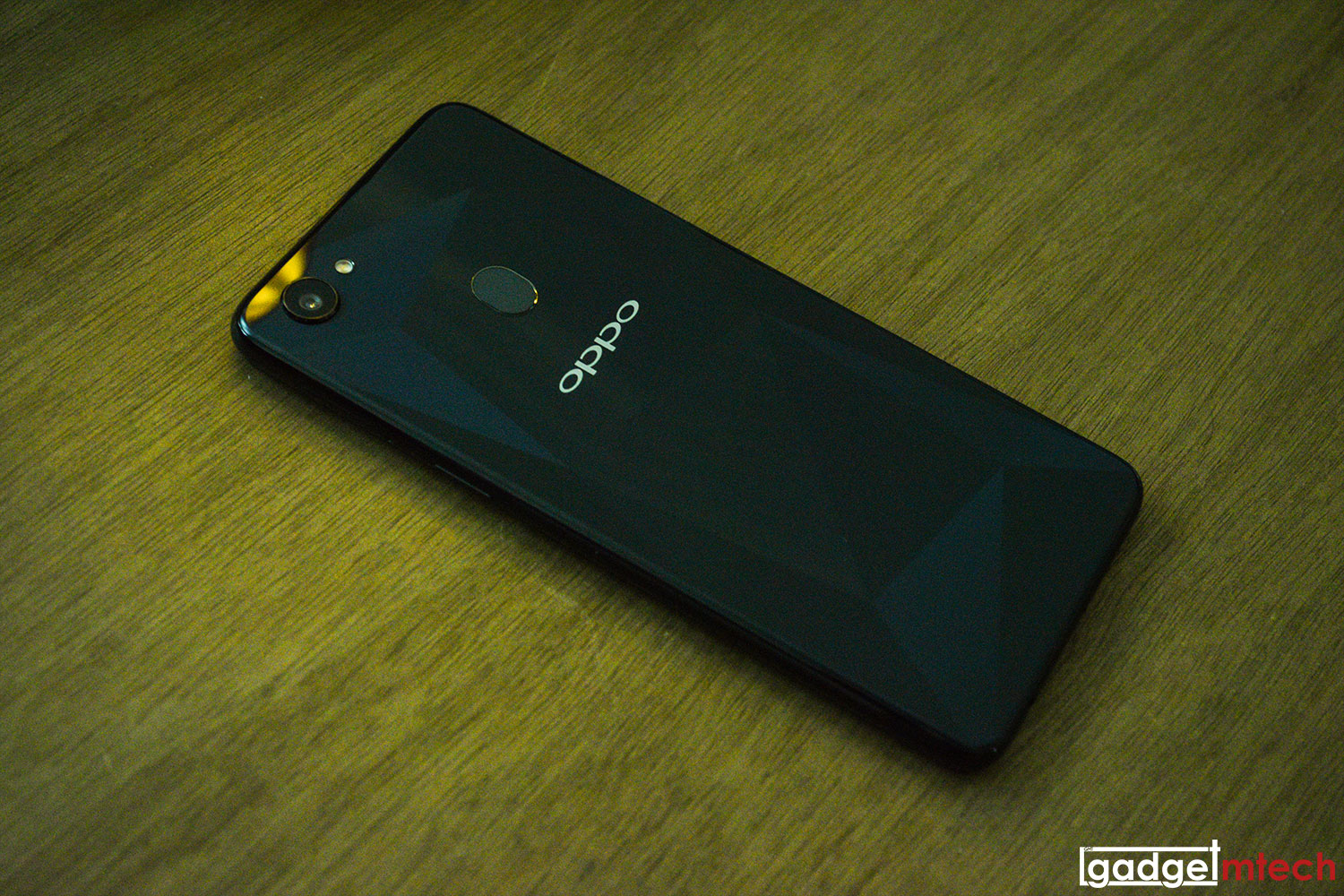 OPPO F7 Review: For Better You