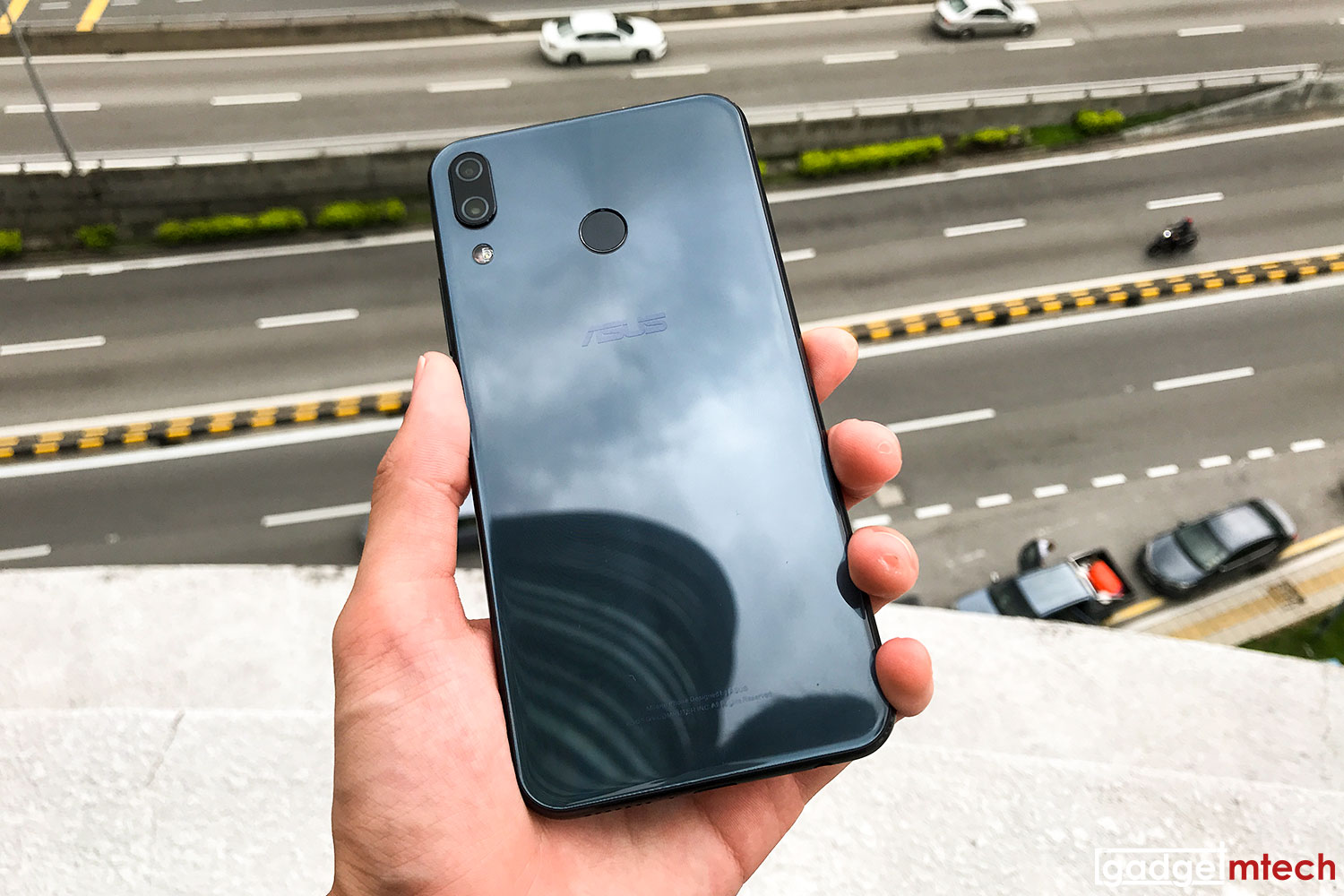 ASUS ZenFone 5Z Review_1