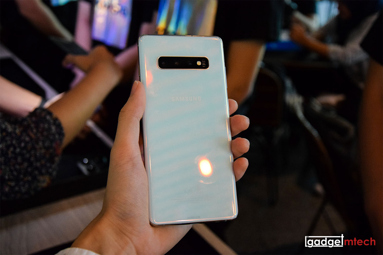 Samsung Galaxy S10+_2