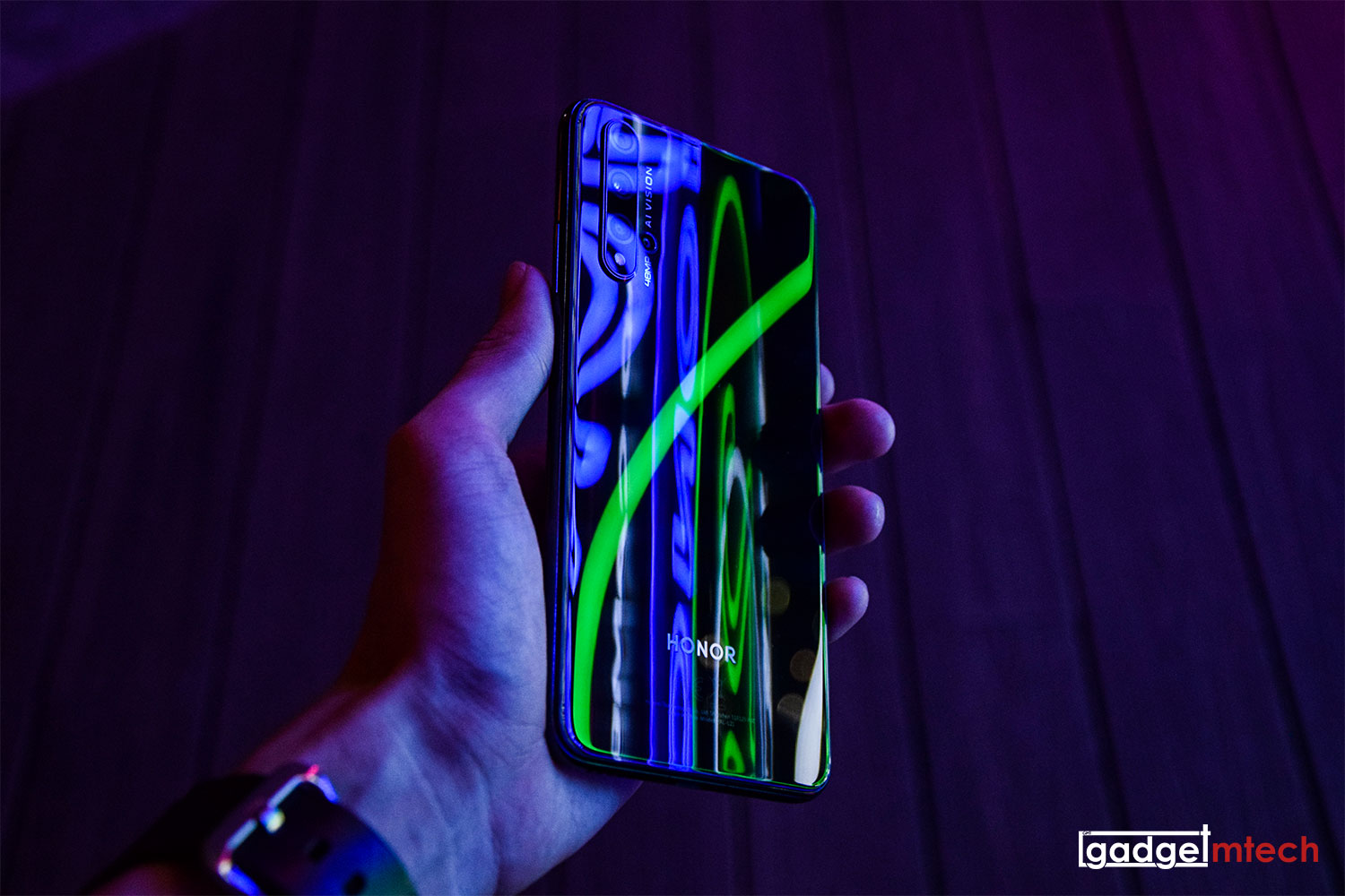 HONOR 20_2