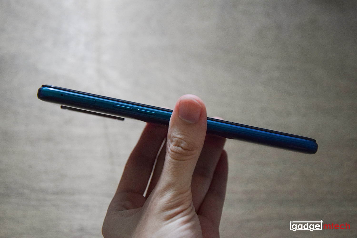 realme 5 Pro Unboxing & First Impressions_11