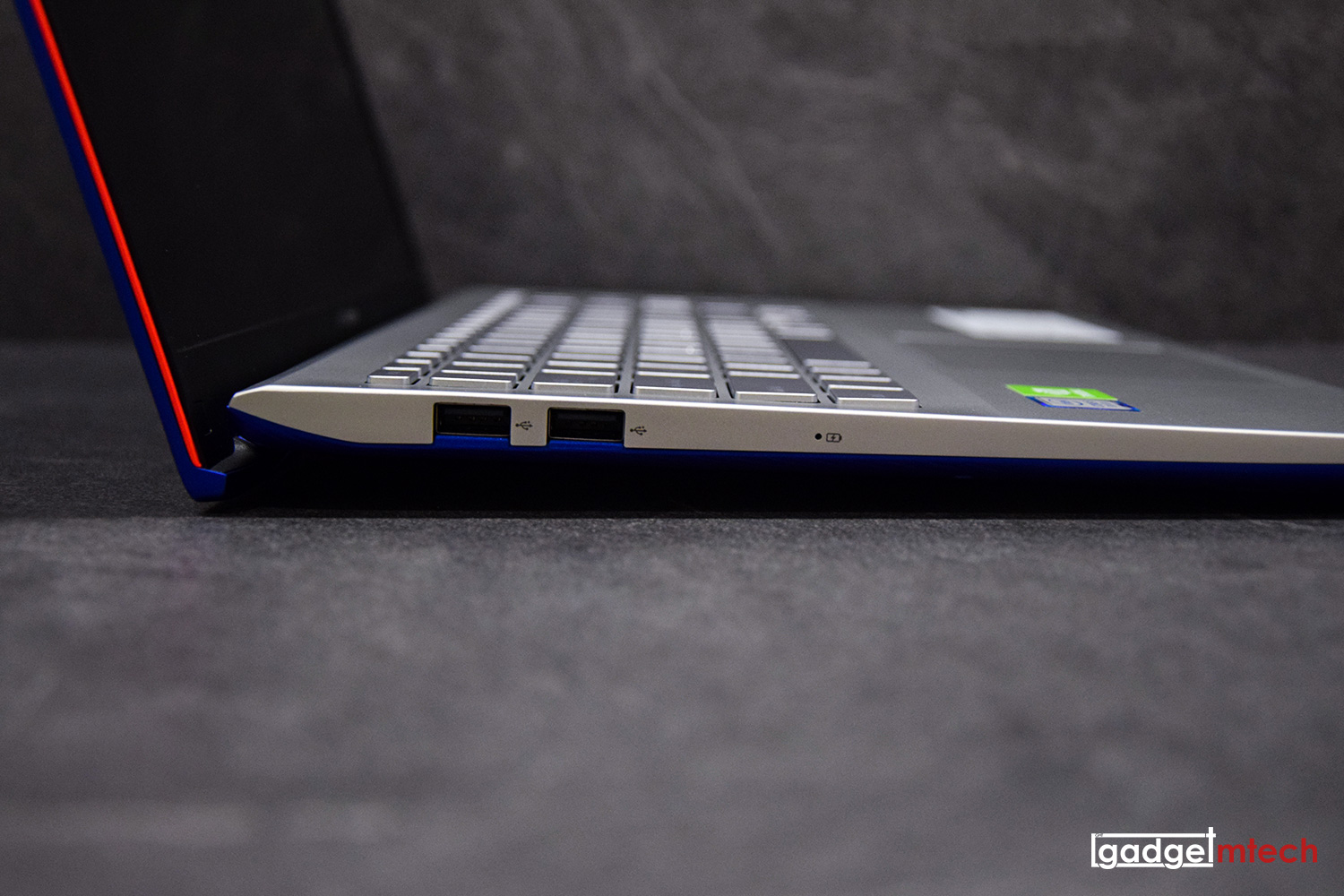 ASUS VivoBook S15 (S531FL) Review_7