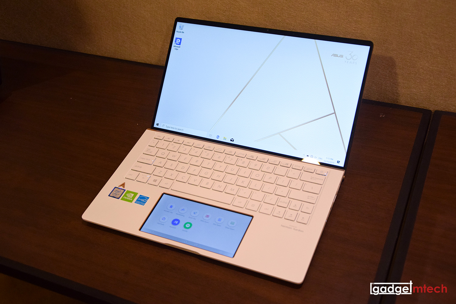ASUS ZenBook Edition 30_1