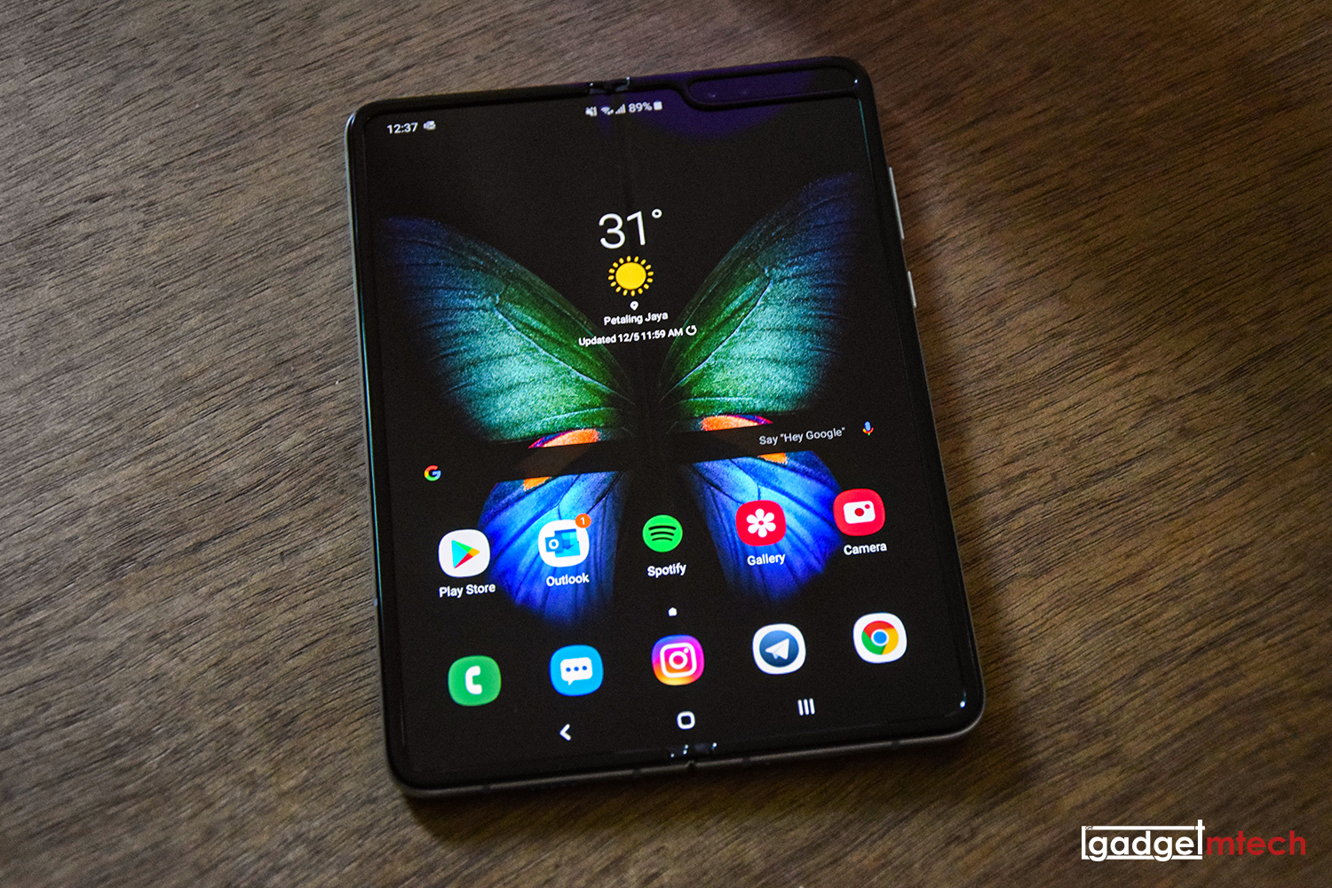 Samsung Galaxy Fold Review_11