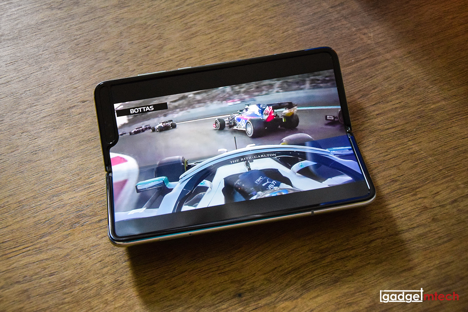 Samsung Galaxy Fold Review_16