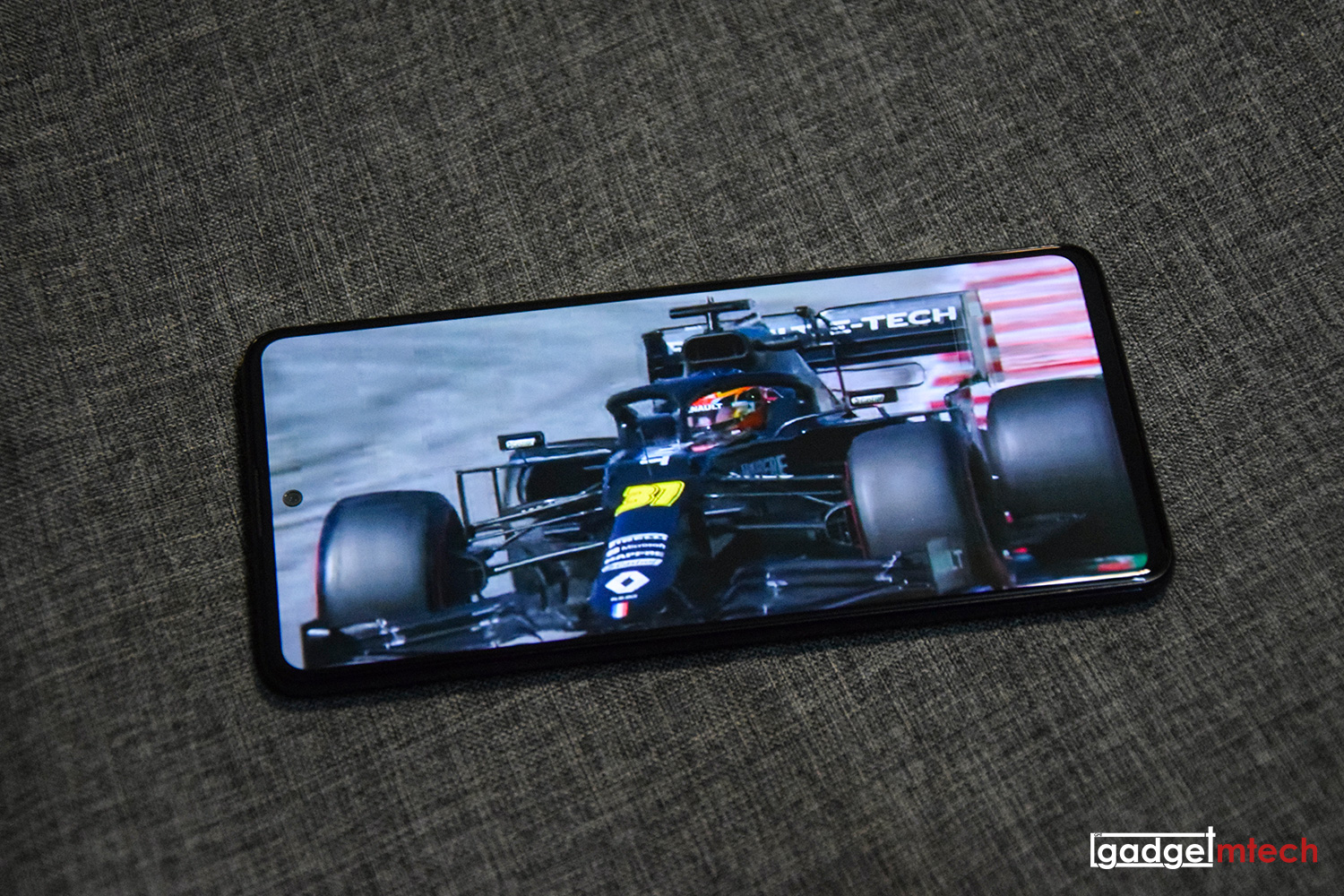 Samsung Galaxy A51 Review_8