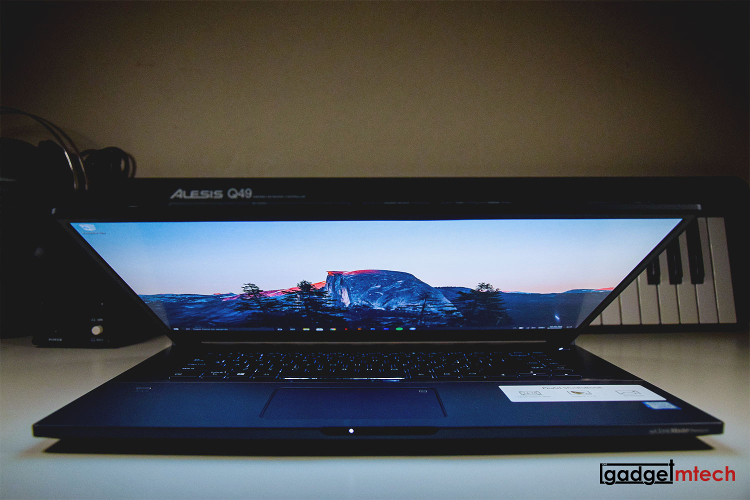 ASUS ProArt StudioBook Pro 17_15