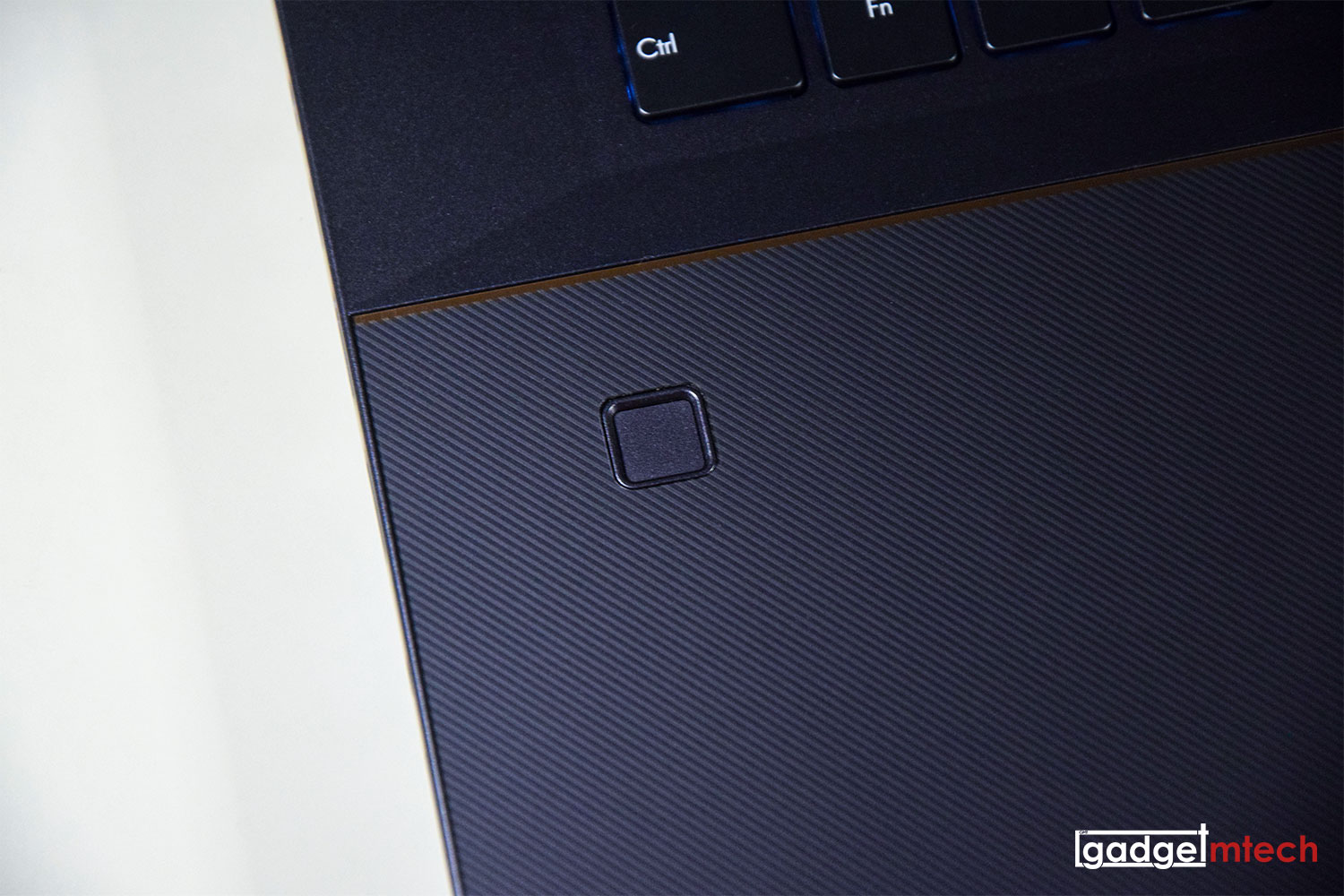 ASUS ProArt StudioBook Pro 17_7