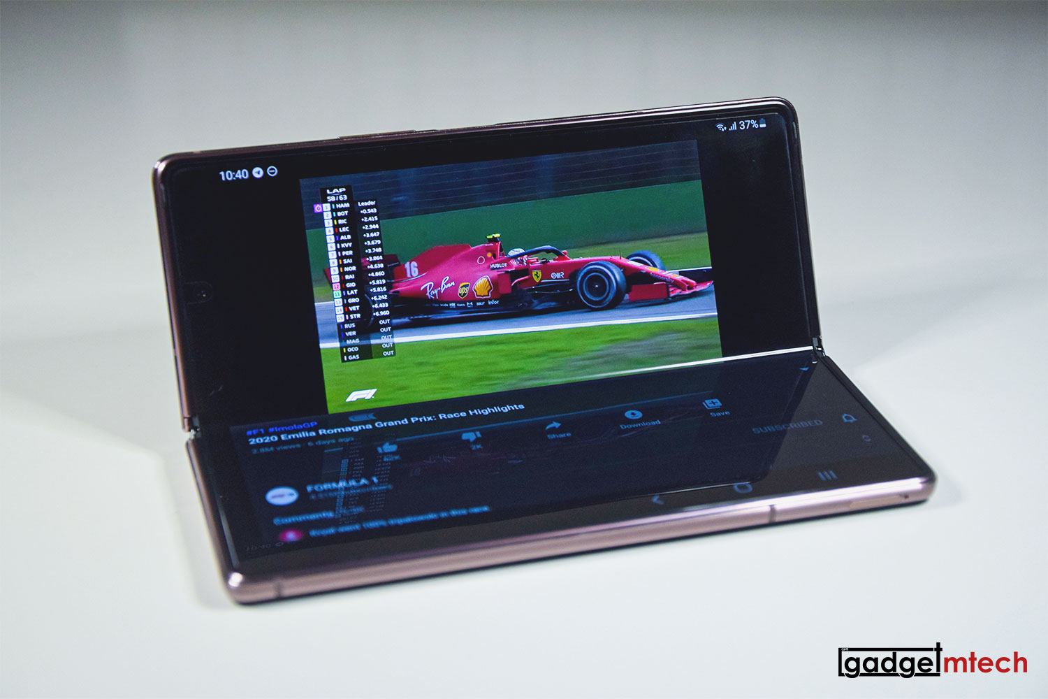 Samsung Galaxy Z Fold2 Review_16