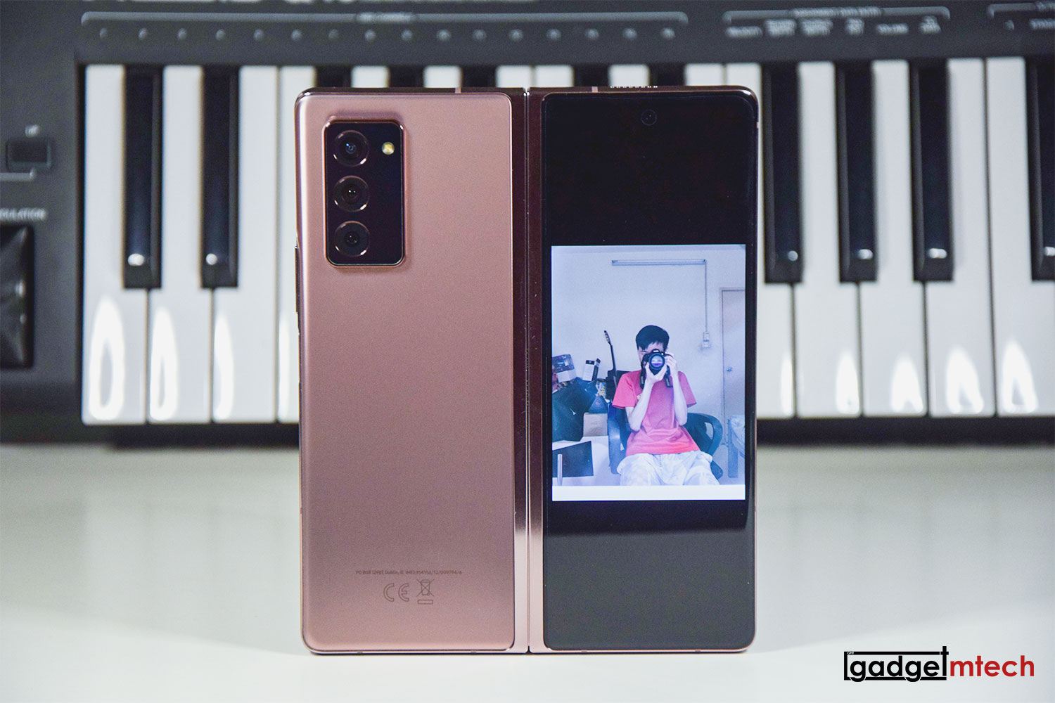 Samsung Galaxy Z Fold2 Review_18