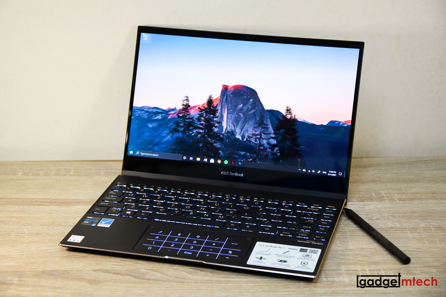 ASUS ZenBook Flip S OLED (UX371) Review_1